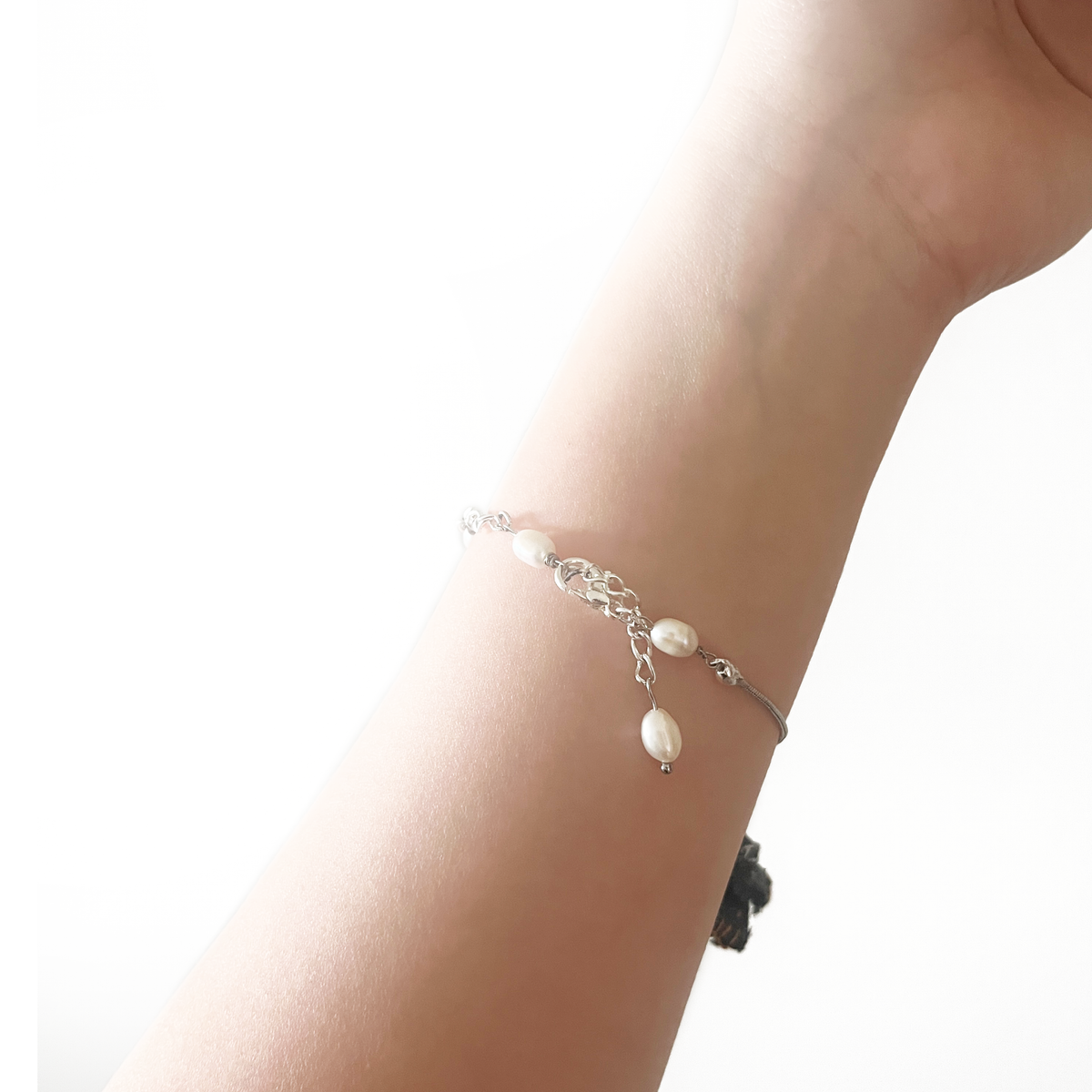 Cub Bow Bracelet