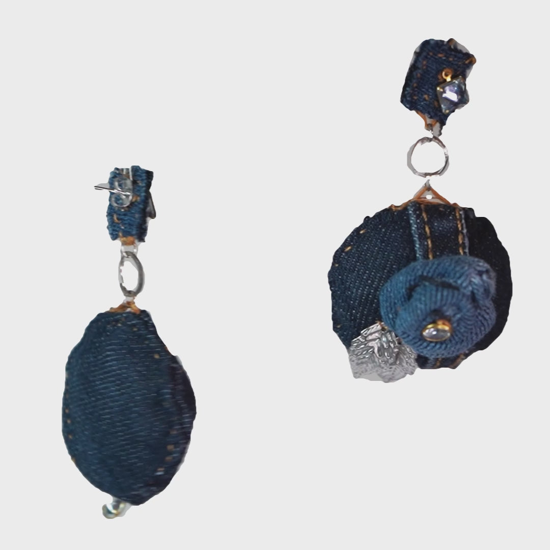 Weeping Night Bloom Earrings